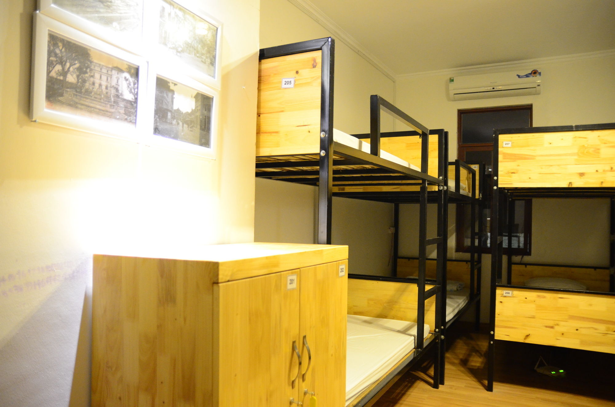 Ga Hostel Hanoi Exterior photo